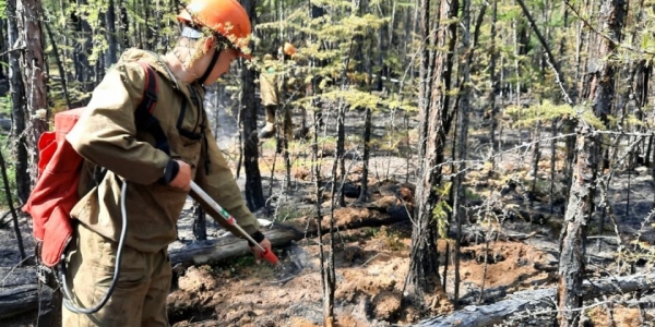 В Якутии действуют 52 лесных пожара