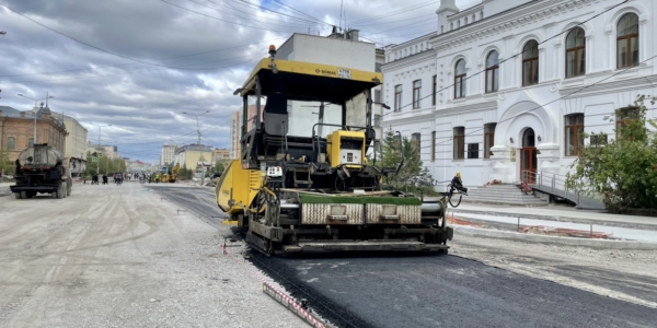 В сентябре завершится асфальтирование дорог в Якутске