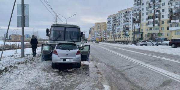 ДТП с участием маршрутного автобуса произошло в Якутске
