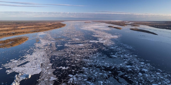 По всем гидропостам возле Якутска отмечается снижение уровня воды